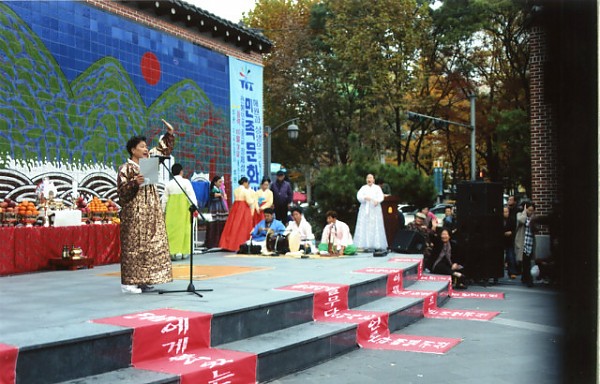 img041.jpg