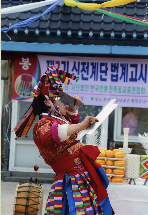 img069.jpg